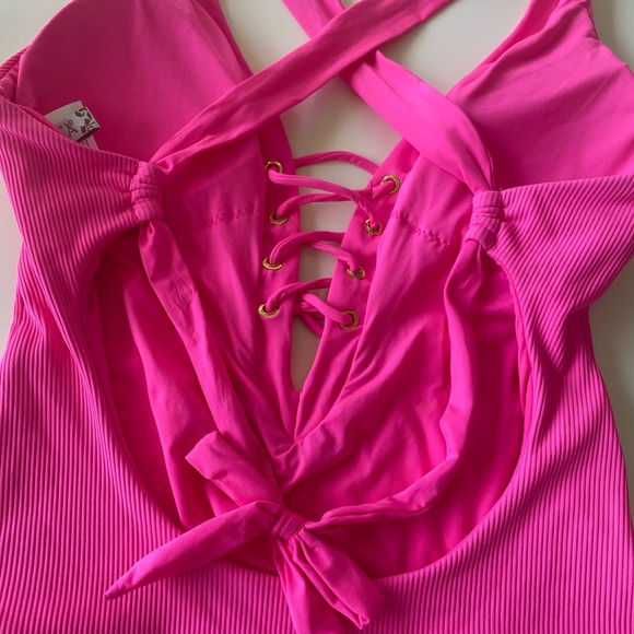 NWOT BECCA Women's Standard Modern Edge One Piece Swimsuit - Picture 10 of 14